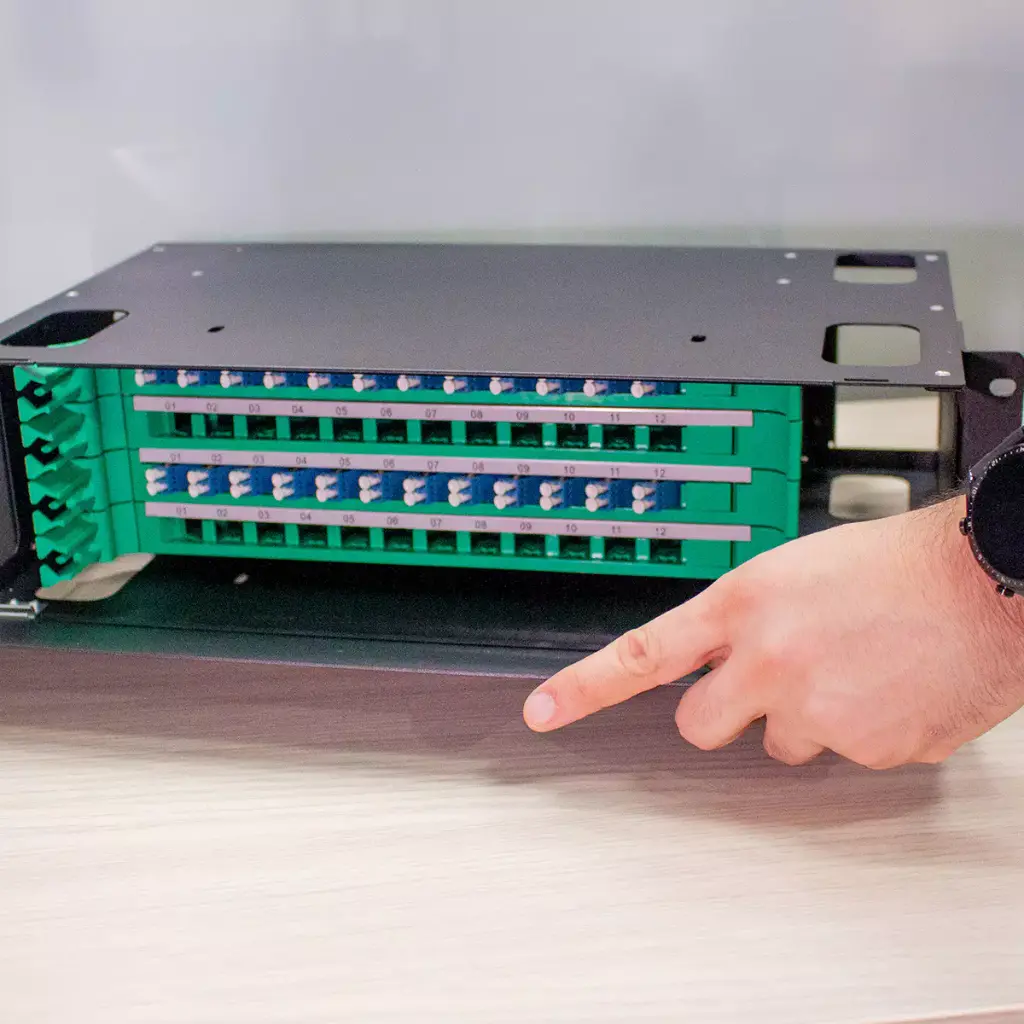 PANEL DE PARCHEO ODF EFO FAB-FPX-P4-48 miniatura 4