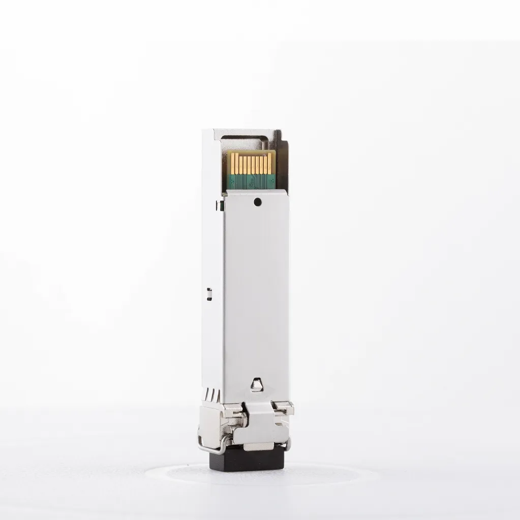 MÓDULO SFP EFO 300 m, 10 Gb/s, LC DUPLEX, 850 nm miniatura 3